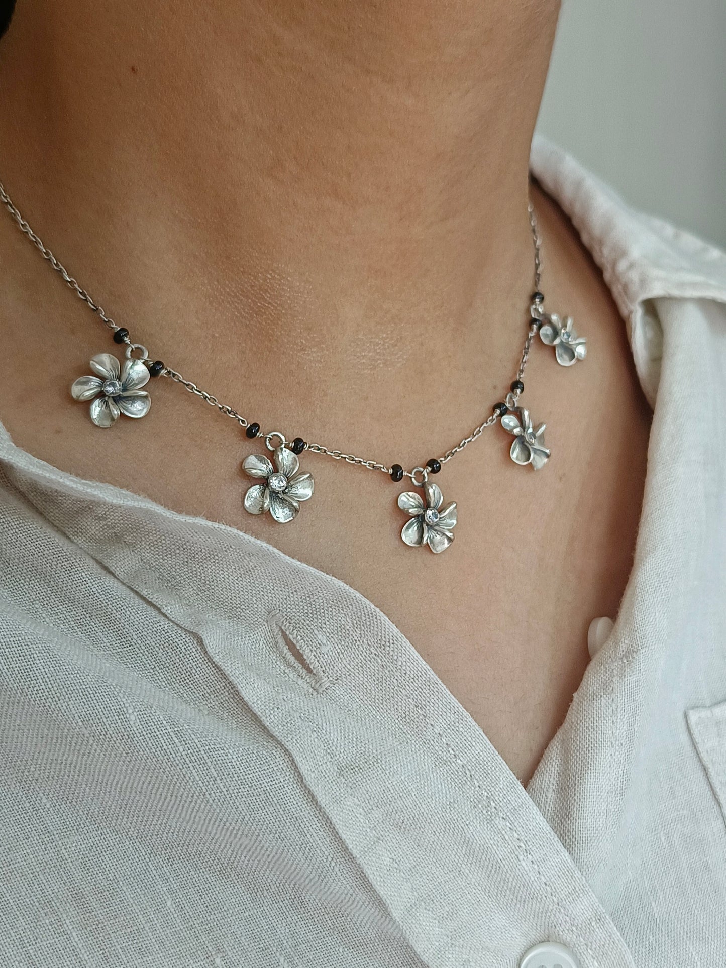 Bloomknot Mangalsutra