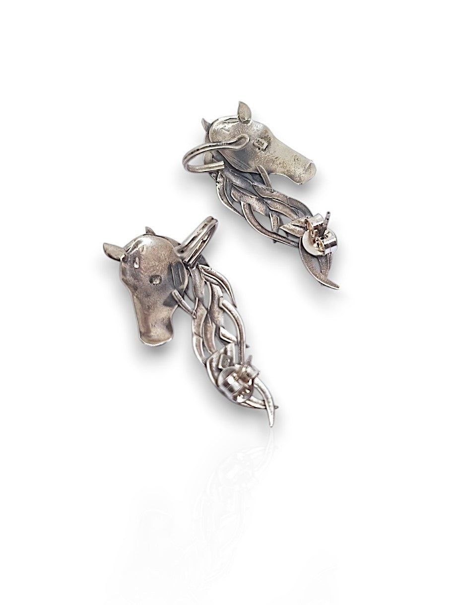 Kalki Steed Earcuffs