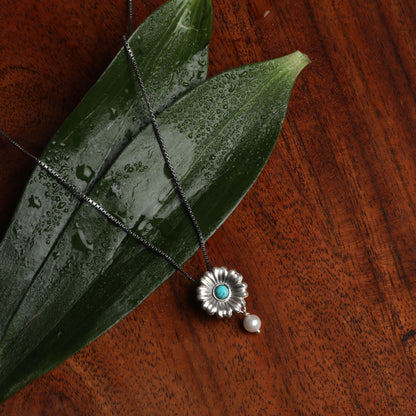 Calendula Bloom Necklace