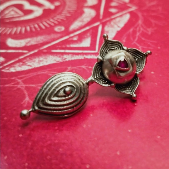 Yogini Mooladhara Earstuds