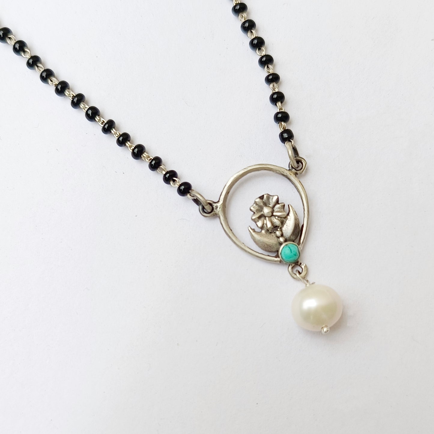Kamandalu Mangalsutra