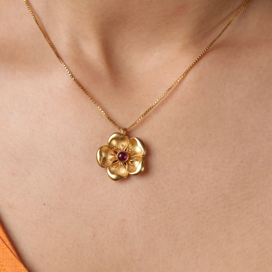 Apple Blossom Necklace Gold Plated