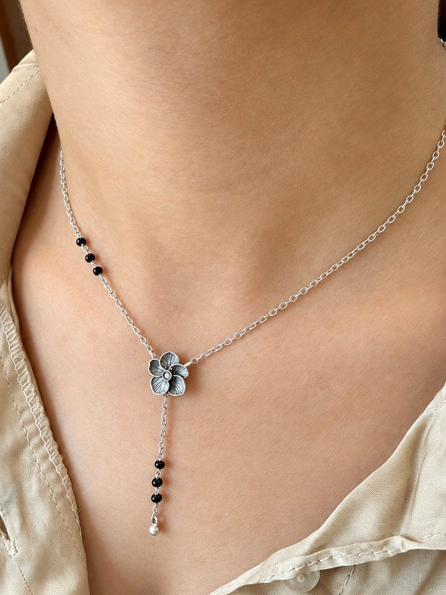 Midnight Bloom Mangalsutra