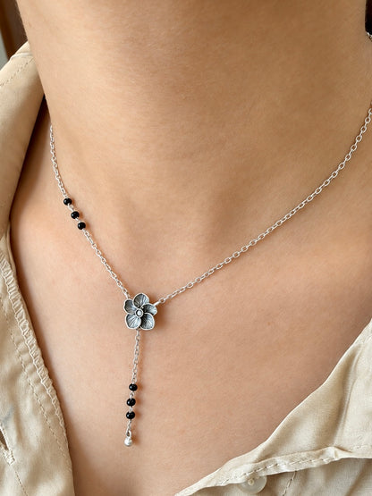 Midnight Bloom Mangalsutra