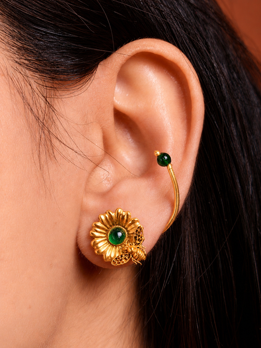 Buzzing Blossom Ear Studs Gold Plated