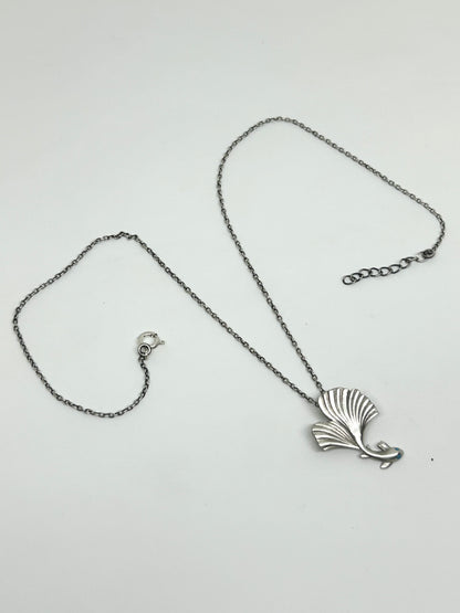 Comb Tale Fish Necklace