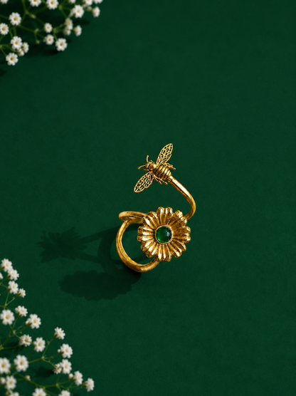 Buzzing Blossom Ring Gold Plated