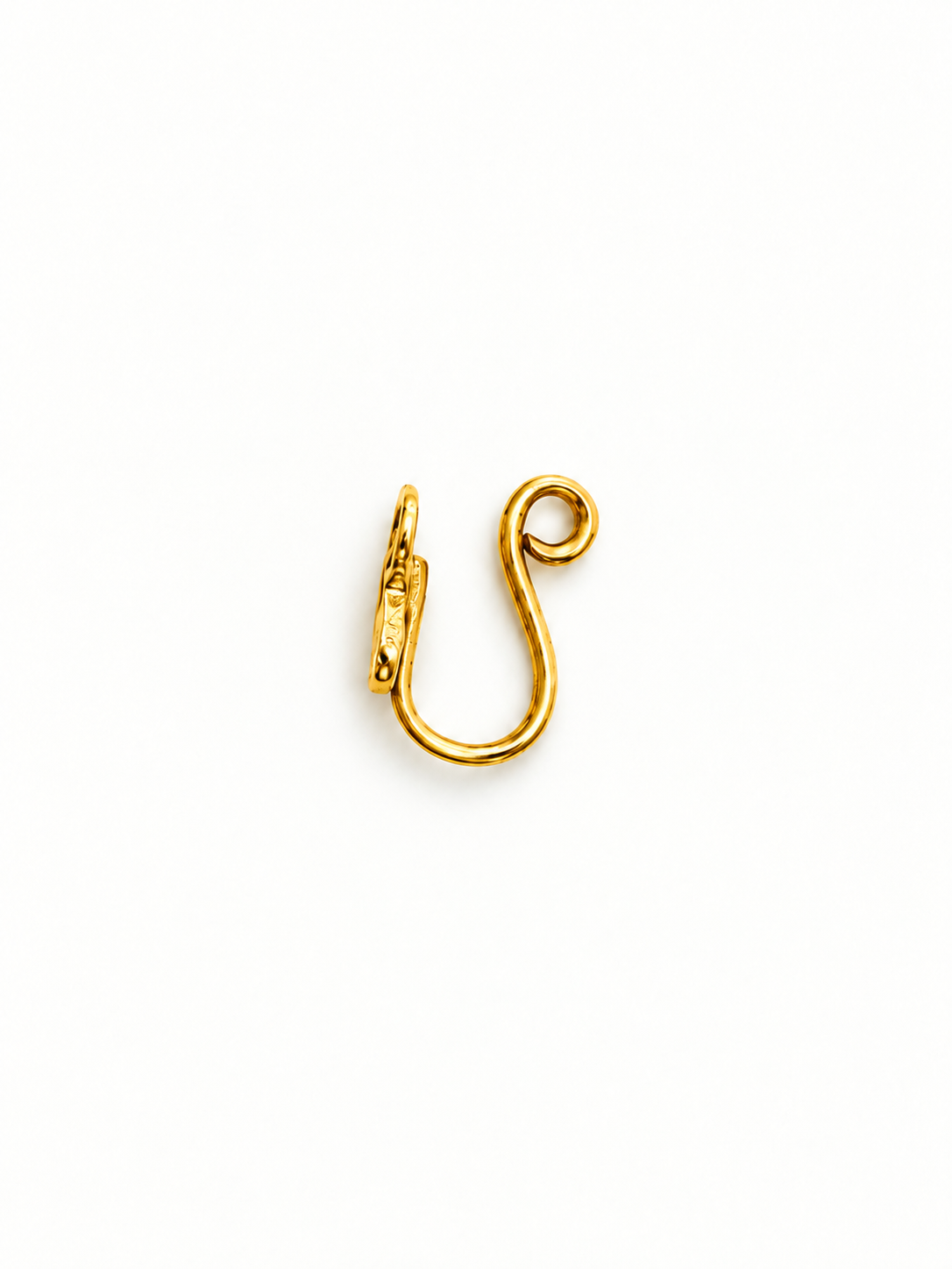 Bese Saka nosepin Gold Plated