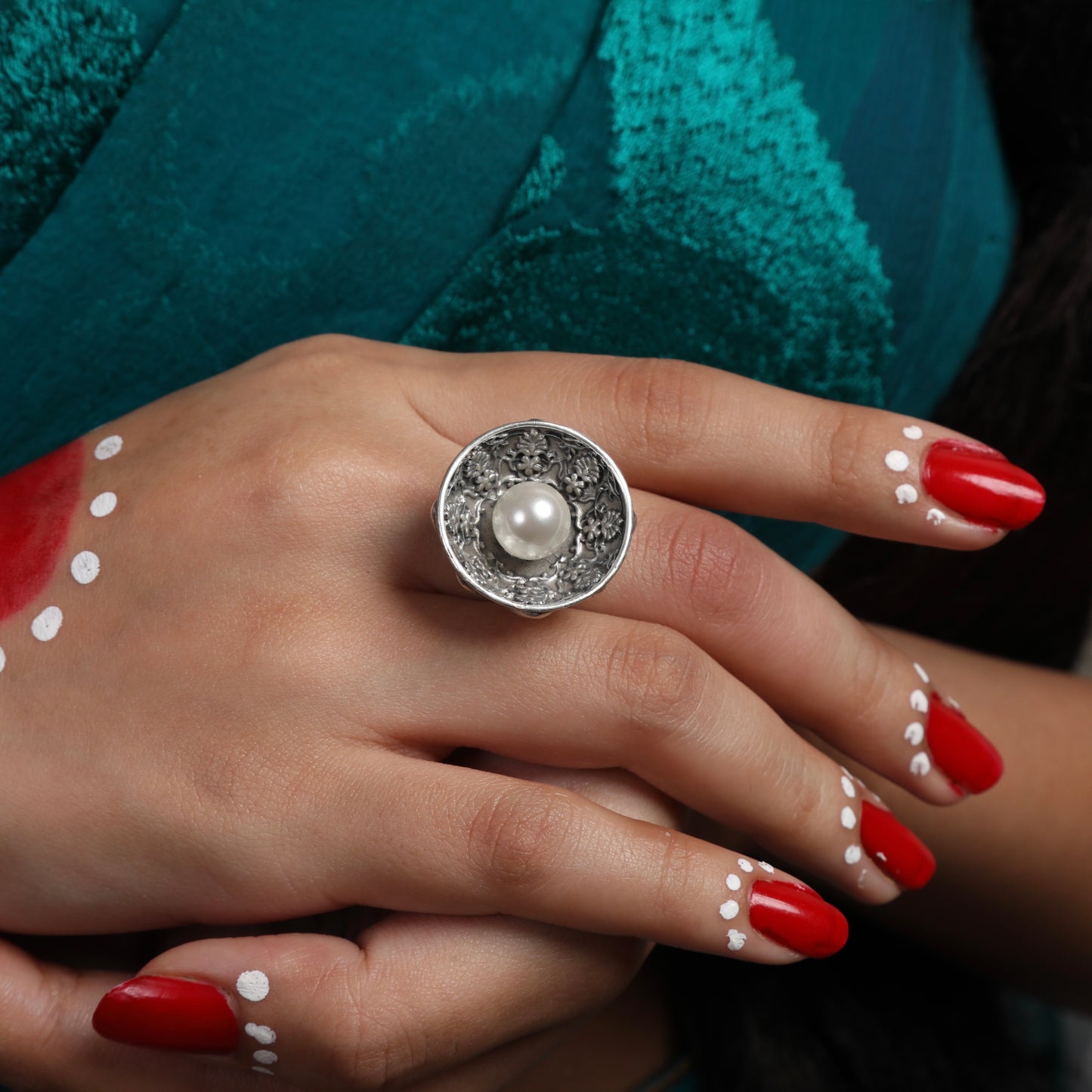 The Raas Ring