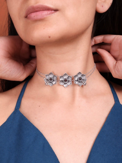 Three Blossoms Necklace