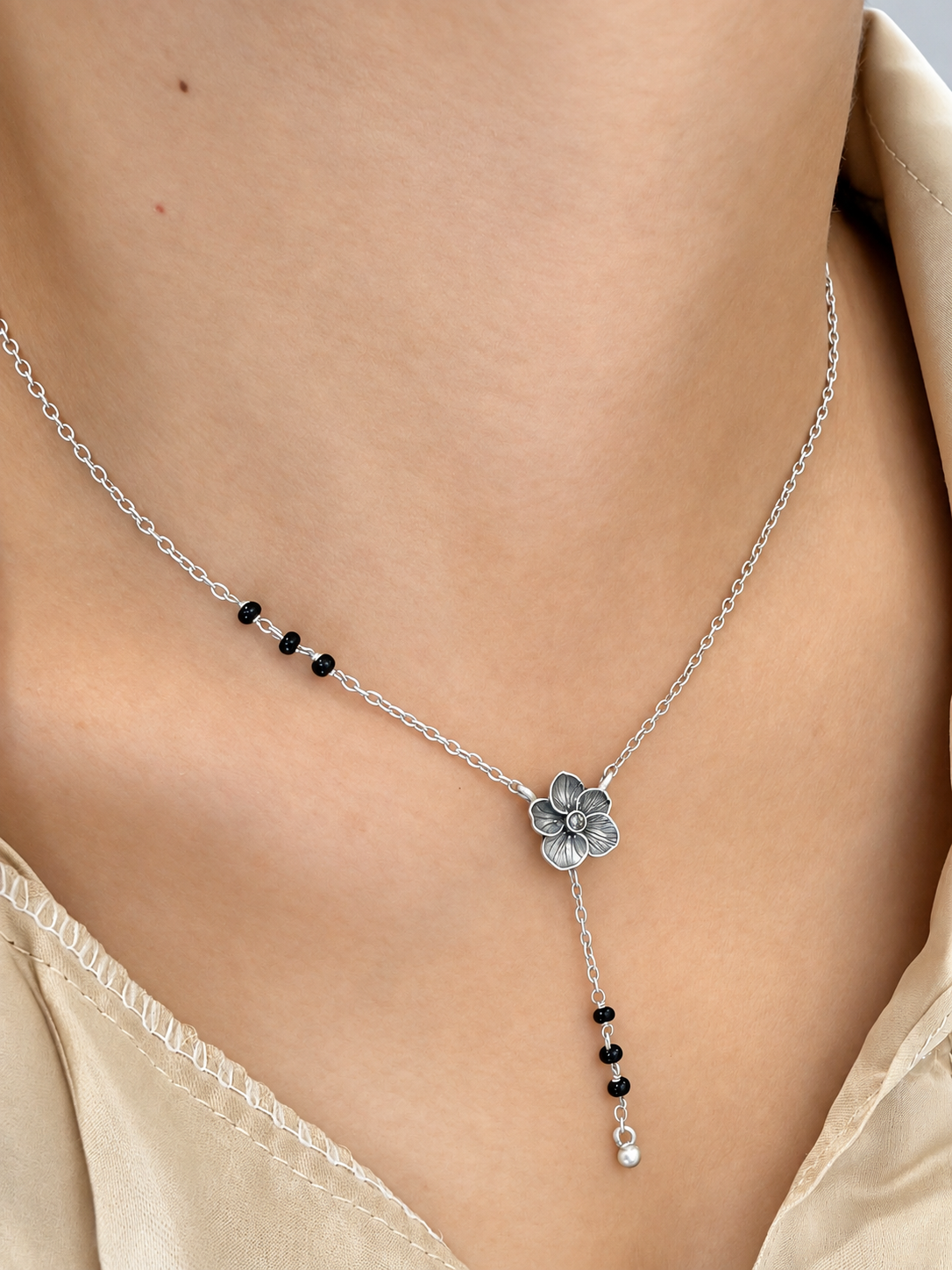 Midnight Bloom Mangalsutra