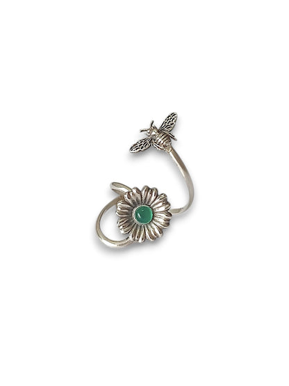 Buzzing Blossom Ring