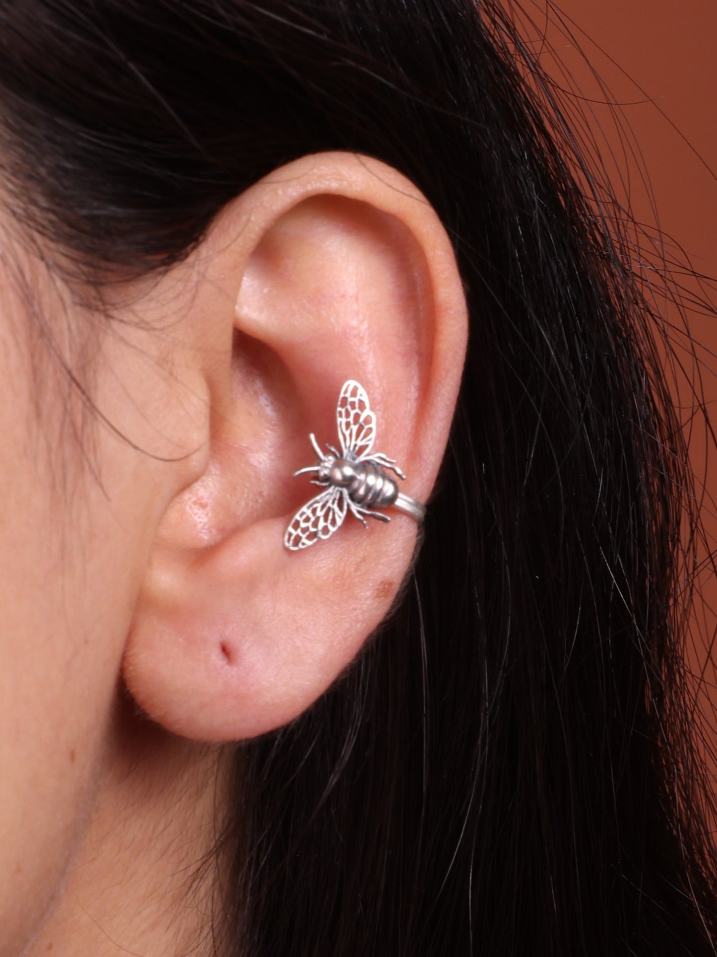 Bee Ear Clips