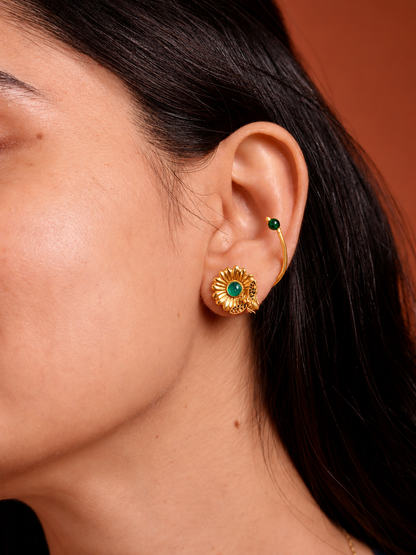 Buzzing Blossom Ear Studs Gold Plated