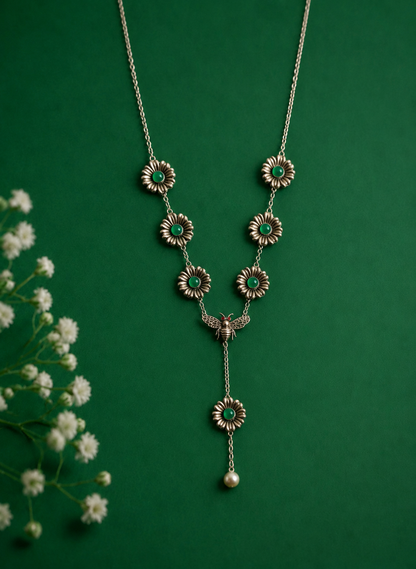 Buzzing Blossom Necklace