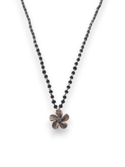 Love in bloom Mangalsutra