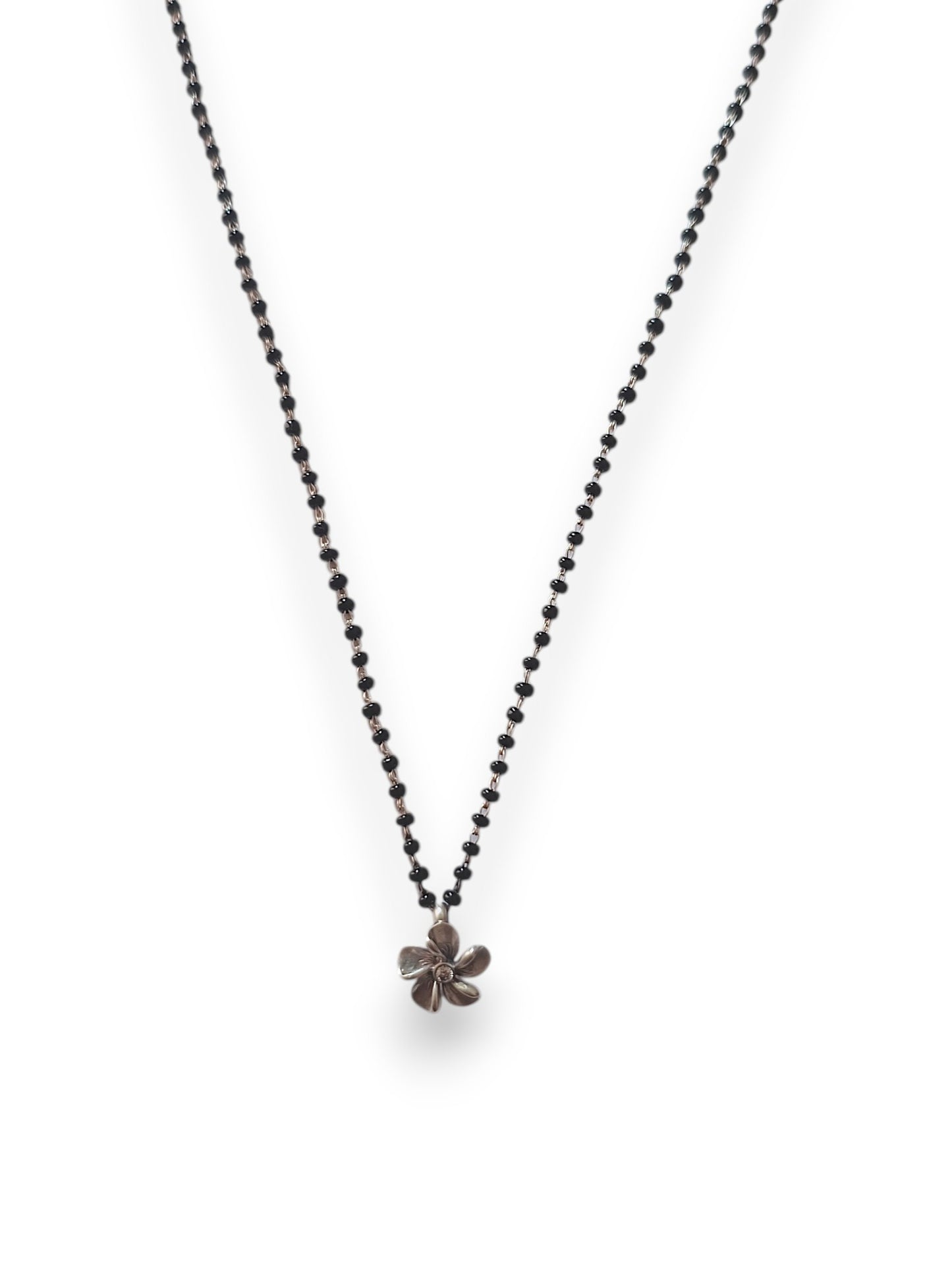 Love in bloom Mangalsutra