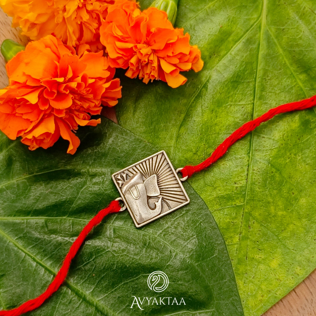 Vinayak Rakhi