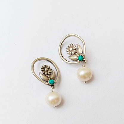 Kamandalu Earrings
