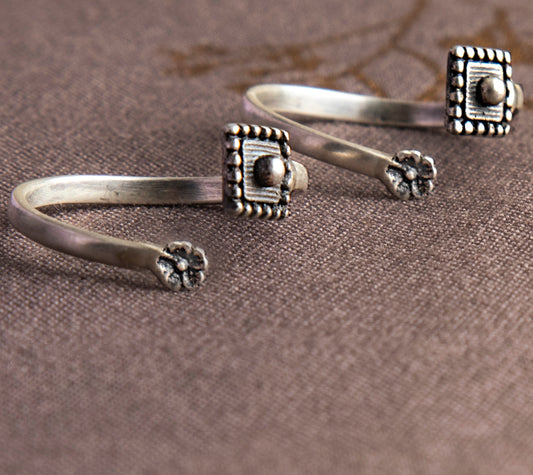 Sanganeri Toe Rings